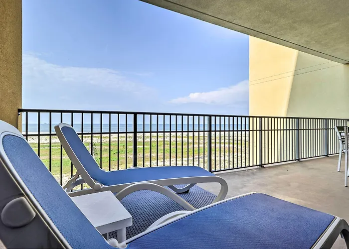 Beachfront Dauphin Island Condo W/ 2 Pools & Sauna